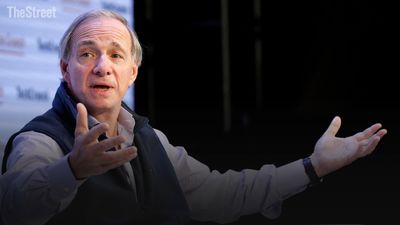 Ray Dalio explains why he went from 'cash is trash' to 'cash is good'