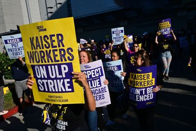 Kaiser health care workers on strike