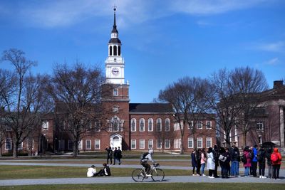 Dartmouth tells NLRB that basketball players are students - for real - not employees