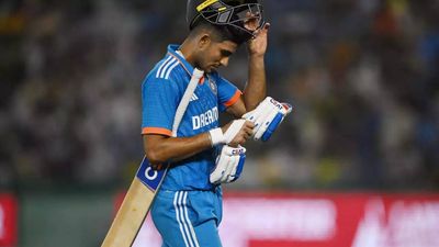 India vs Australia: Shubman Gill doubtful for India's clash against Australia in World Cup opener