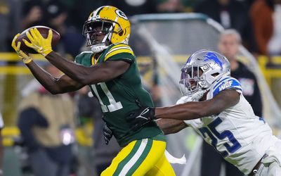 Packers inconsistent passing game not yet ready to carry offense