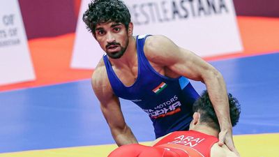 Hangzhou Asian Games | Aman fights his way to bronze as Bajrang finishes without a medal