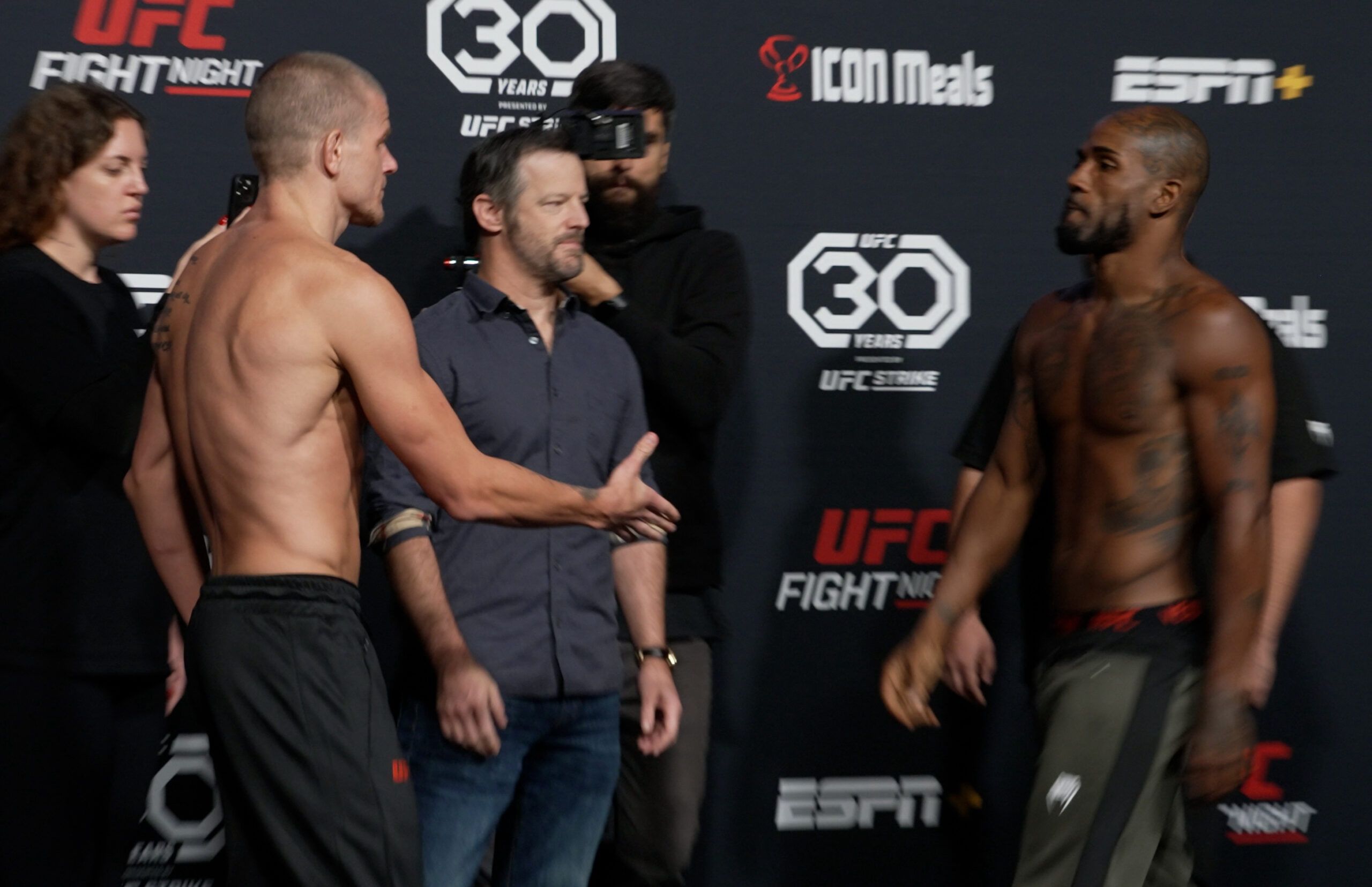 UFC Fight Night 229 Video Bobby Green Snubs Grant