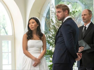 Love Is Blind alum Natalie Lee plans to donate wedding dress after Shayne Jansen split