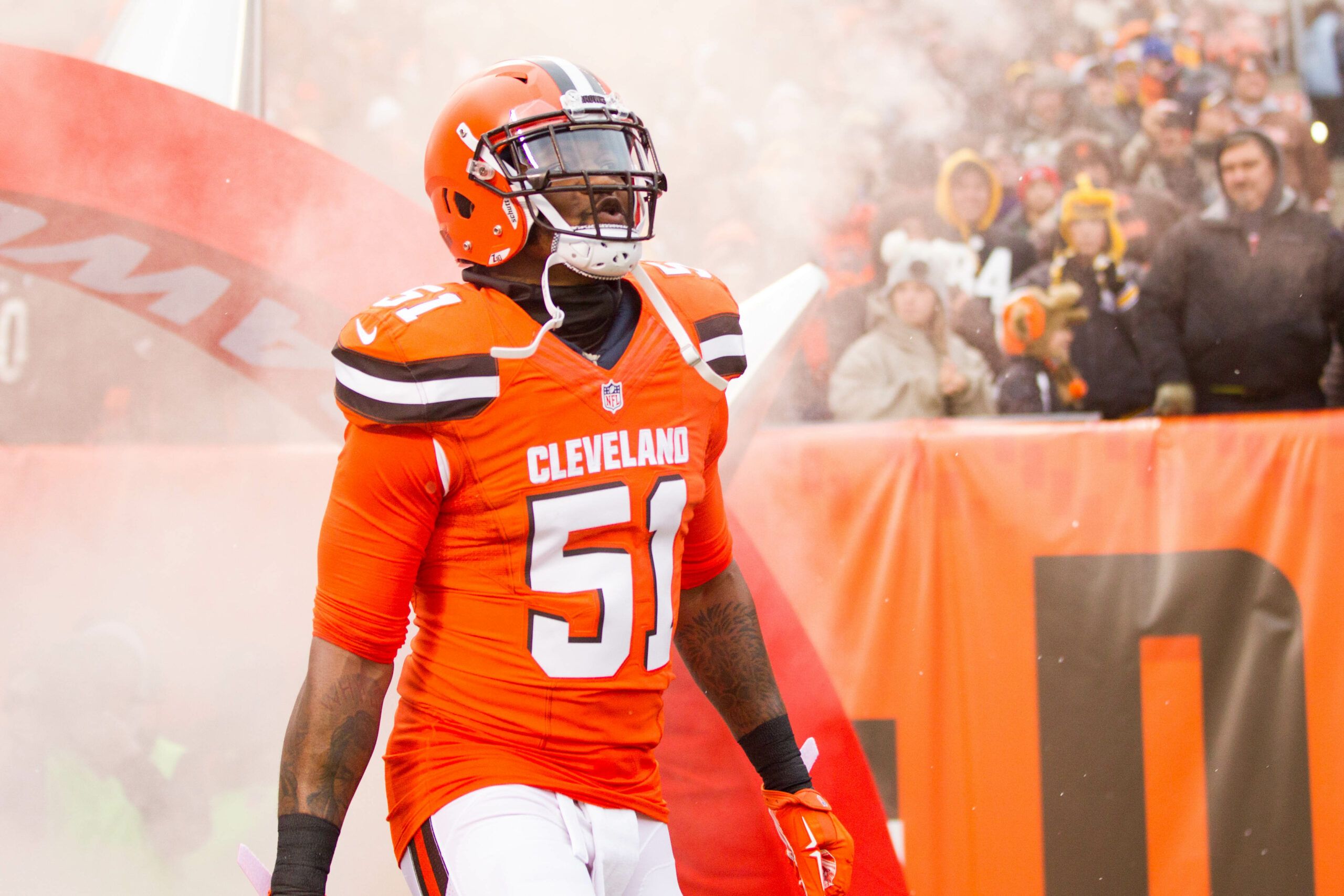Former Browns LB Jamie Collins Sr. retires after 12…