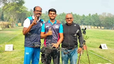 Arrow fired in Hangzhou, bounty lands in Buldhana