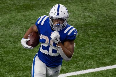 Jonathan Taylor, Colts come to terms on 3-year, $42 million contract