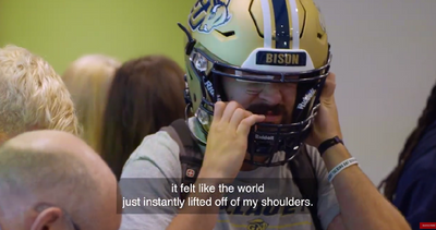 Gallaudet football used brand-new 5G-powered helmets this week to help its deaf athletes