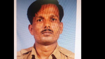 Bus conductor's presence of mind saves lives of 37 persons in Mumbai