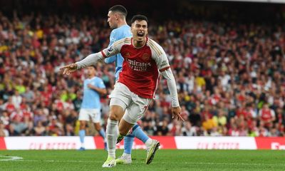 Gabriel Martinelli snatches statement win for Arsenal over Manchester City