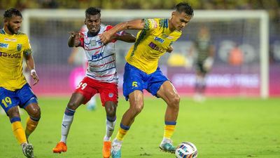 Jeakson Singh, the heart of Kerala Blasters’ midfield, looks to return the love of Manjappada with an ISL title