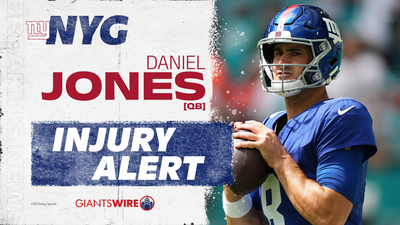 Giants’ Daniel Jones exits Dolphins game with neck injury