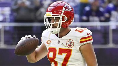 Kansas City Chiefs' Travis Kelce displays true grit in game against Minnesota Vikings
