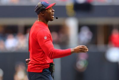 DeMeco Ryans says Texans failed to make play on final drive