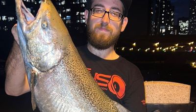 Stories keep on rolling of big Chinook on the Chicago lakefront