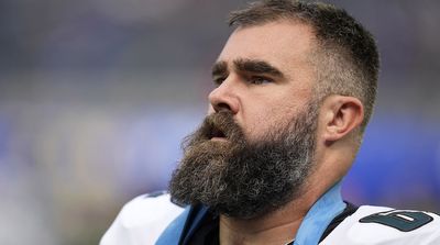 Eagles’ Jason Kelce Explains Sideline Outburst During Win Over Rams