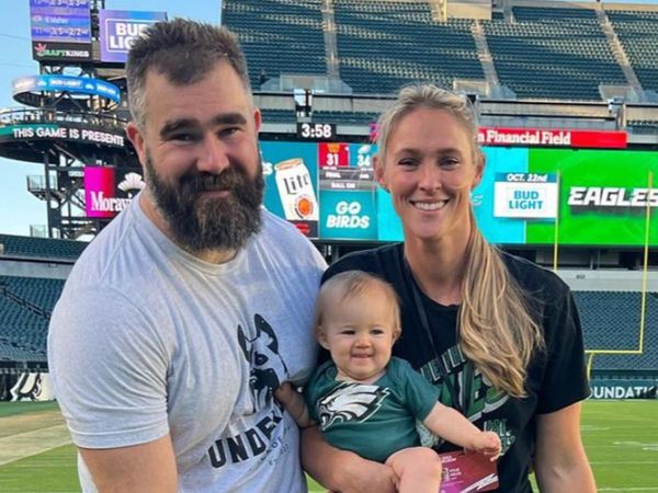 Jason Kelce's Daughter Had the Cutest Reaction to A.J.…