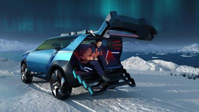 Nissan Hyper Adventure Concept Revealed With Retractable Trunk Steps