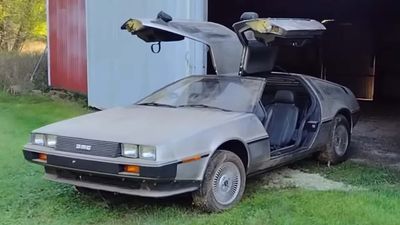 1981 DeLorean Barn Find With 977 Miles Is Rust-Free And Has Original Tires