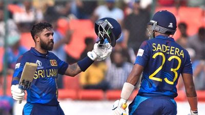 ODI World Cup: Kusal Mendis, Sadeera Samarawickrama tons power Sri Lanka to 344/9 against Pakistan