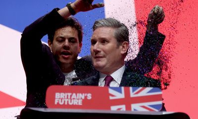 Protester on stage disrupts Keir Starmer speech to Labour conference