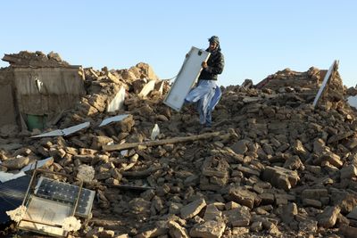 Afghan earthquake rescue mission faces race against time