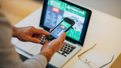 Consequences of online gambling on mental health: The potential dangers and solutions