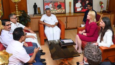 Australia Northern Territory delegation meets Kerala Chief Minister