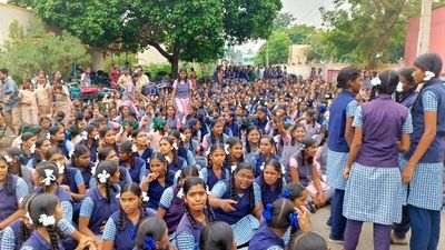 Students block key stretch in Jolarpet town, demanding resumption of special classes