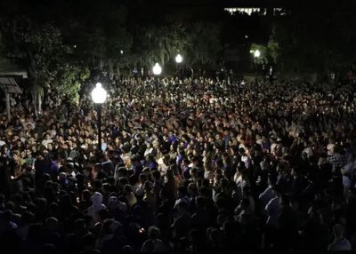Dozens injured after panic during Israel vigil at the University of Florida causes stampede