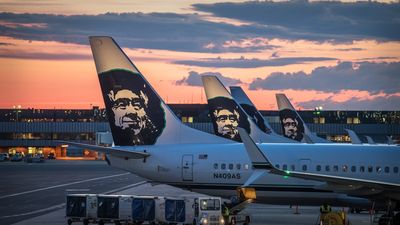 Alaska Airlines makes a key change to its beverage service