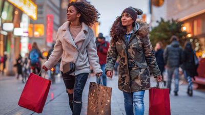 Three things early holiday shoppers should know before a big spending spree