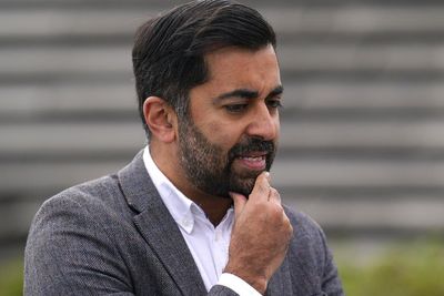 First Minister Humza Yousaf reacts to Lisa Cameron's Tory defection