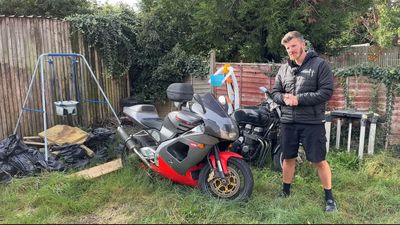 Will This Barn Find Aprilia RSV Mille That's Sat Outside For Years Run?