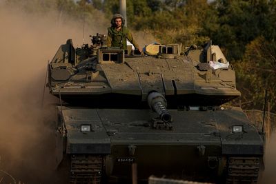 A possible Israeli ground war looms in Gaza. What weapons are wielded by those involved?