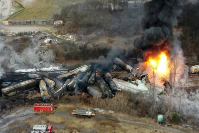 NTSB chair says new locomotive camera rule is flawed because it excludes freight railroads