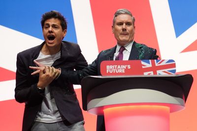 Glitter protester apologises for accosting Keir Starmer on stage: ‘I crossed the line’