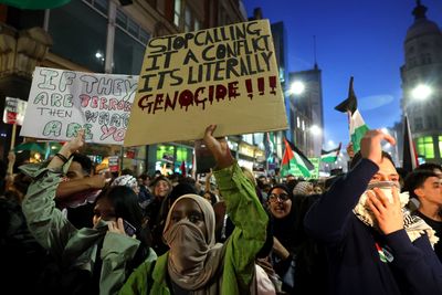 In Britain, the Israel-Hamas war reignites old tensions between communities