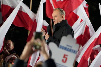 Parties running in Poland's Sunday parliamentary election hold final campaign rallies