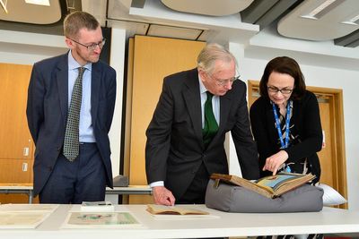 Duke of Gloucester views 1219 papal bull on 100th anniversary of NI archive