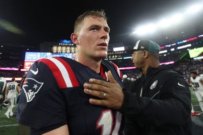 Report: Multiple Patriots personnel, including players, have given up on Mac Jones