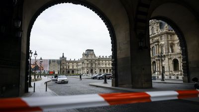 Louvre and Versailles evacuated amid maximum security alert in France