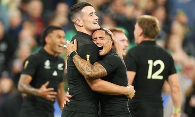 New Zealand hold off Ireland in titanic battle to reach World Cup semi-finals