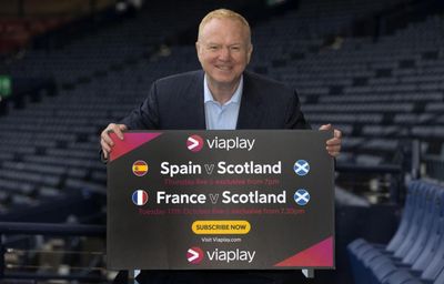 Alex McLeish on how he masterminded Scotland's glory night in Paris