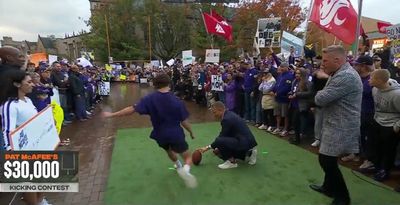 A Washington fan finally won Pat McAfee’s $30K field goal challenge on College GameDay