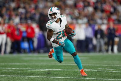 Dolphins 54-man roster for Week 6 vs. Panthers