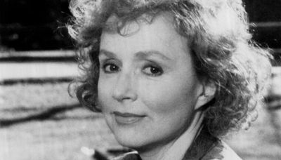 Piper Laurie, starred in ‘The Hustler’ and ‘Carrie,’ dies at 91