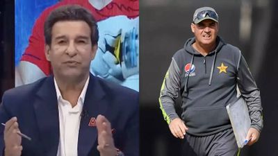'You think you can get away with this': Wasim Akram lashes out at Mickey Arthur for his bizarre comments