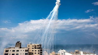 NGOs accuse Israel of using white phosphorus munitions in Gaza – but what are they?