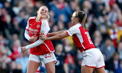 McCabe and Russo strike in stoppage time as Arsenal beat Aston Villa in WSL